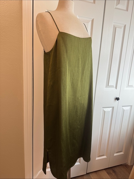 Reformation Dresses & Skirts - Reformation Silk Olive Green Slip Midi Dress with Spaghetti Straps